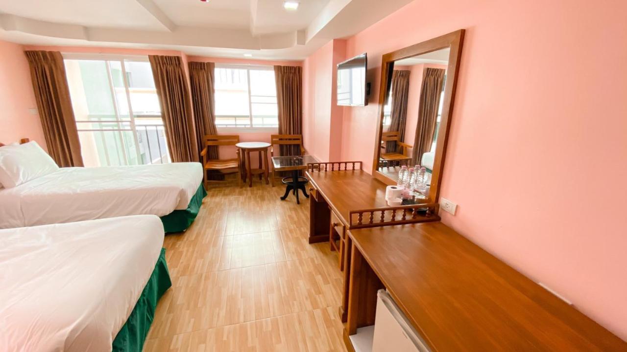 A.A. Pattaya Golden Beach Hotel Exterior foto