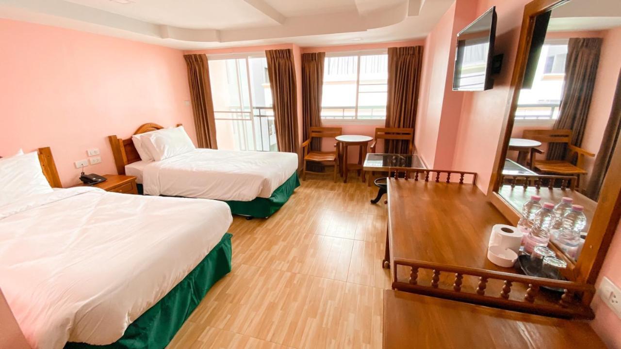 A.A. Pattaya Golden Beach Hotel Exterior foto