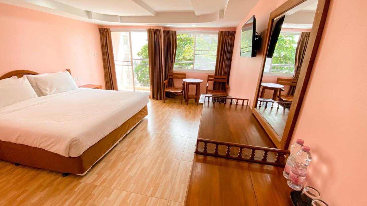 A.A. Pattaya Golden Beach Hotel Exterior foto
