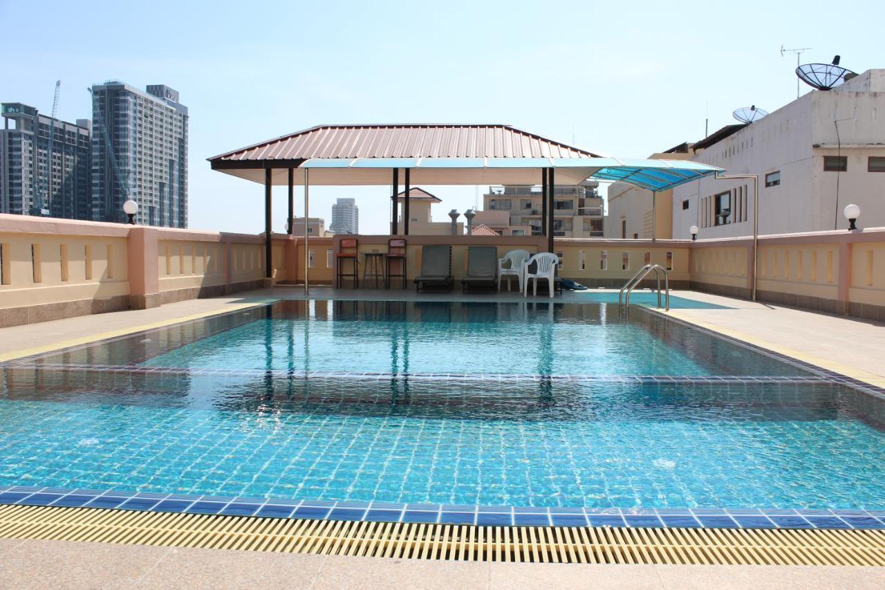A.A. Pattaya Golden Beach Hotel Exterior foto